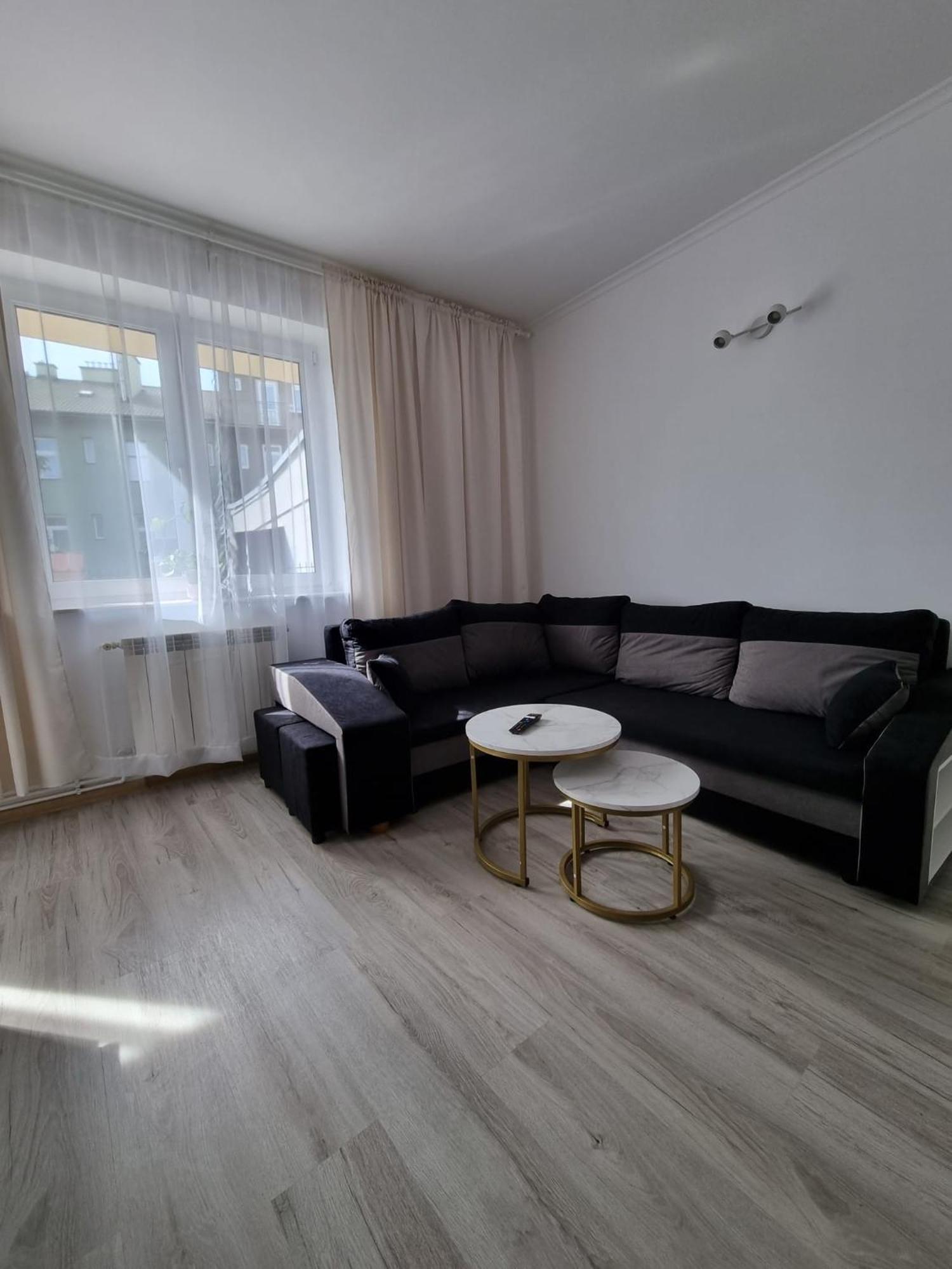 Apartament Korzenioskiego 7/2 Пшемишъл Екстериор снимка